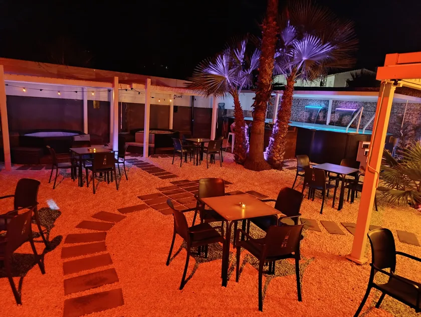 Estresamos nueva zona: HEDONIA OASIS
